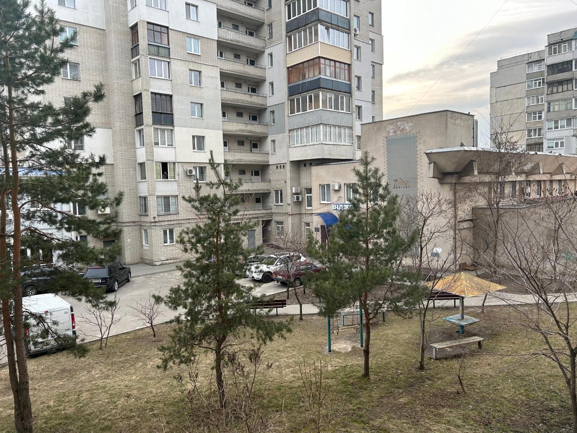 Затишна Квартира, Центр, Тц Мануфактура Apartment Суми Екстериор снимка
